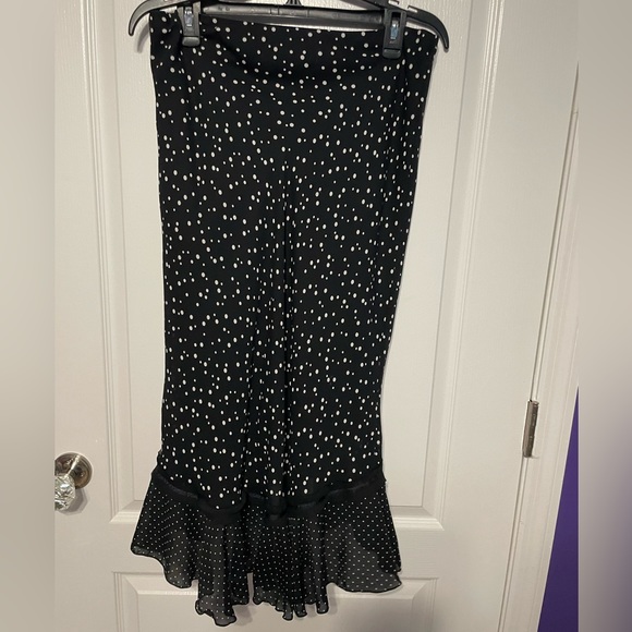 Versailles skirt size small black and white design - Picture 2 of 3